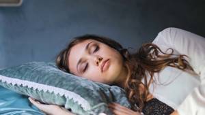 Постоянная сонливость. Причины и лечение гиперсомнии