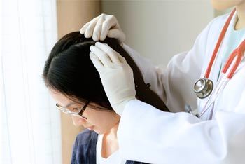 Почему шишка на голове не проходит - советы врачей на каждый день