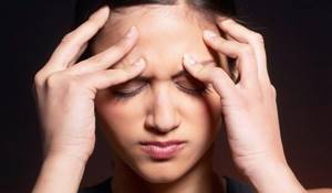Почему болит глаза и голова - советы врачей на каждый день