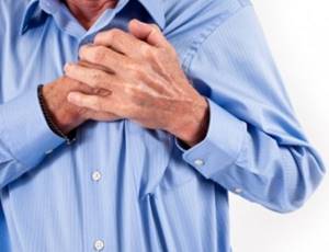 От физ.нагрузки жжет в груди,болит в области сердца сзади - советы врачей на каждый день