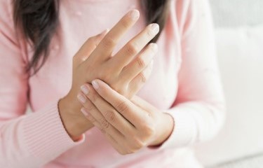 Онемение правой руки - советы врачей на каждый день