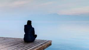Что делать, когда постоянно чувствуешь одиночество и слабость? - советы врачей на каждый день