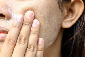 Поможет ли пилинг от гусиной кожи - советы врачей на каждый день