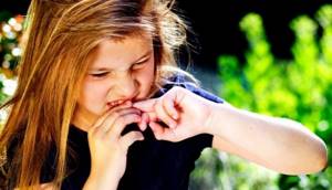 Ребенок машет руками, открывает рот, кричит - советы врачей на каждый день